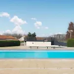 Amazing In With Swimming Pool لا بالمير