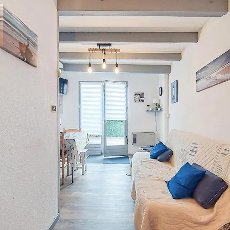 Awesome Home In La Palmyre With Wifi *
