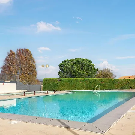 Awesome Home In La Palmyre With Wifi